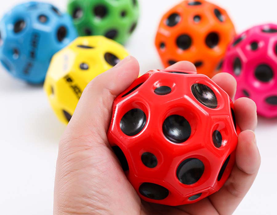 6-Color PU Hollow Elastic Ball Toy